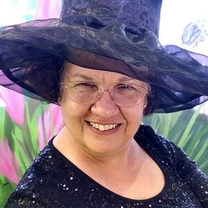 Meet your Posher, Posh